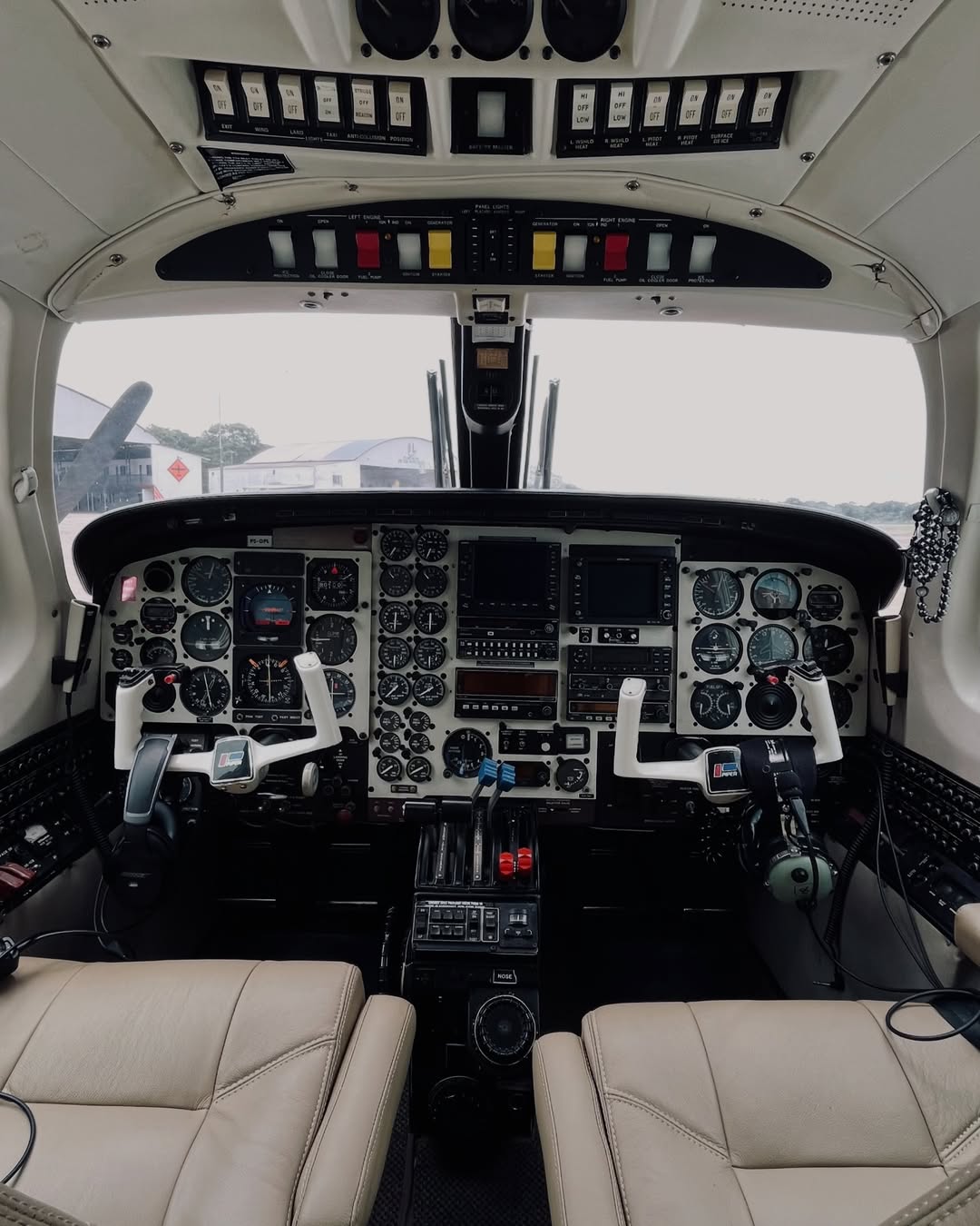 Cockpit Opalair